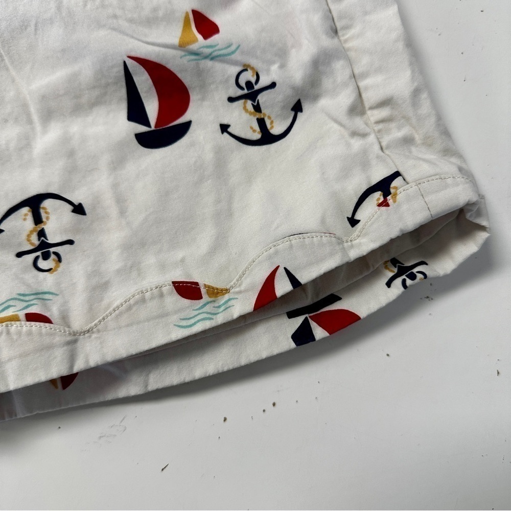 Hanna Andersson Nautical Scalloped Shorts 140 9/10 - Picture 2 of 6
